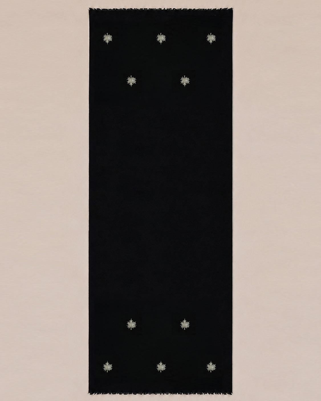 Black Chinar Patta Embroidered Pure Pashmina Scarf