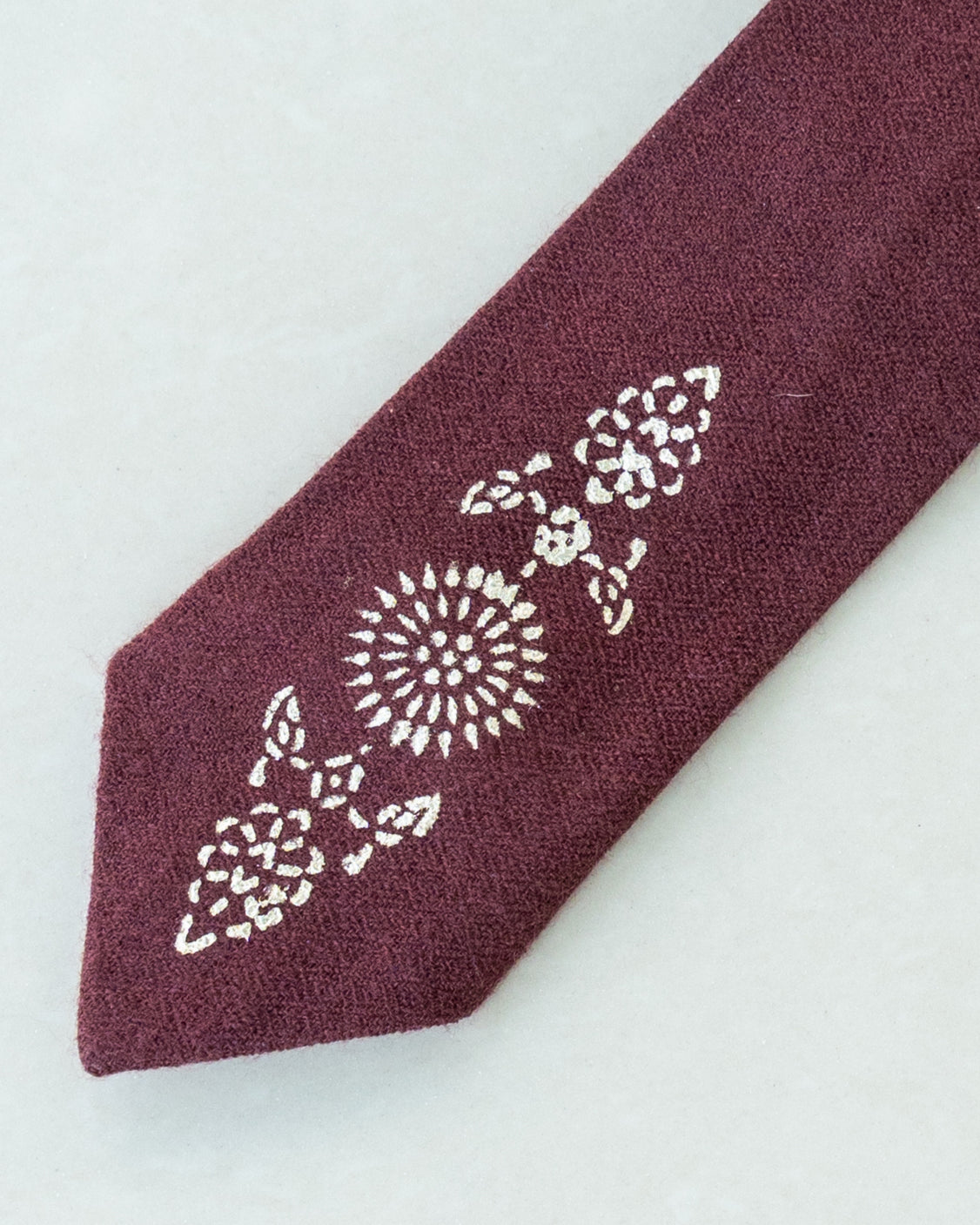 Brown Pure Pashmina Silver Printed Tie & pocket Square Set