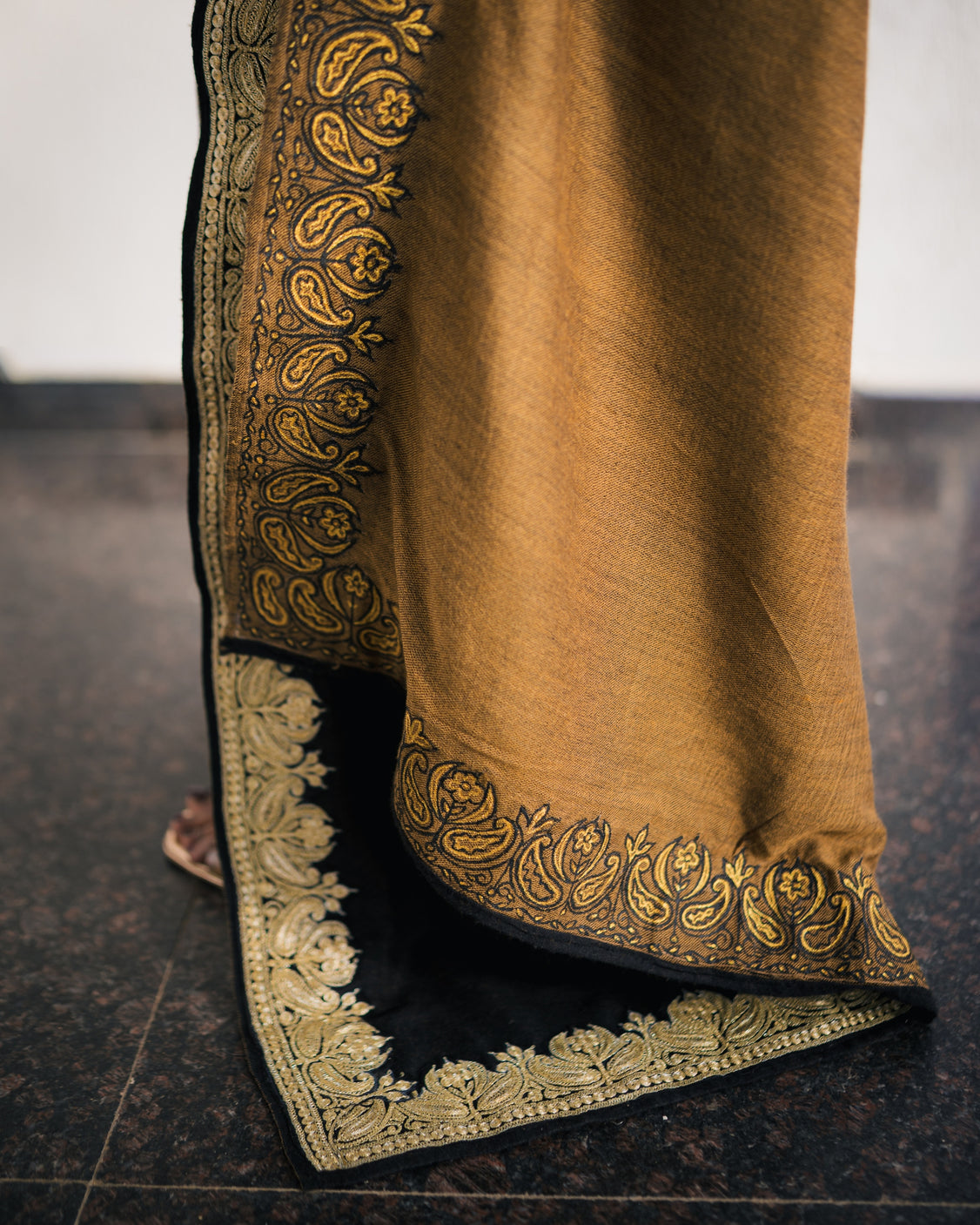 Ochre Black Reversible Embroidery & Handpainted Pashmina Saree