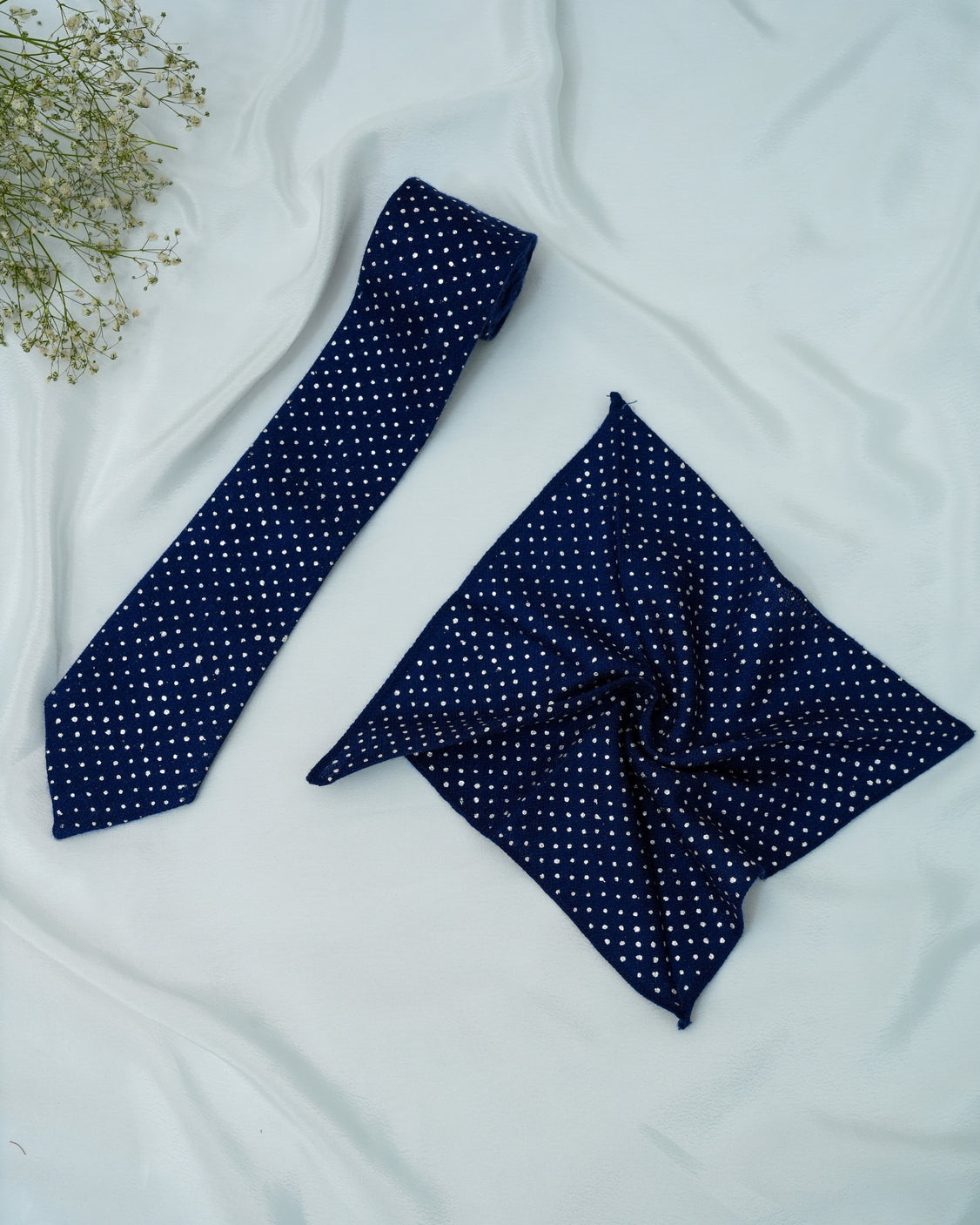Pure Pashmina Blue Tie & Pocket Square Set