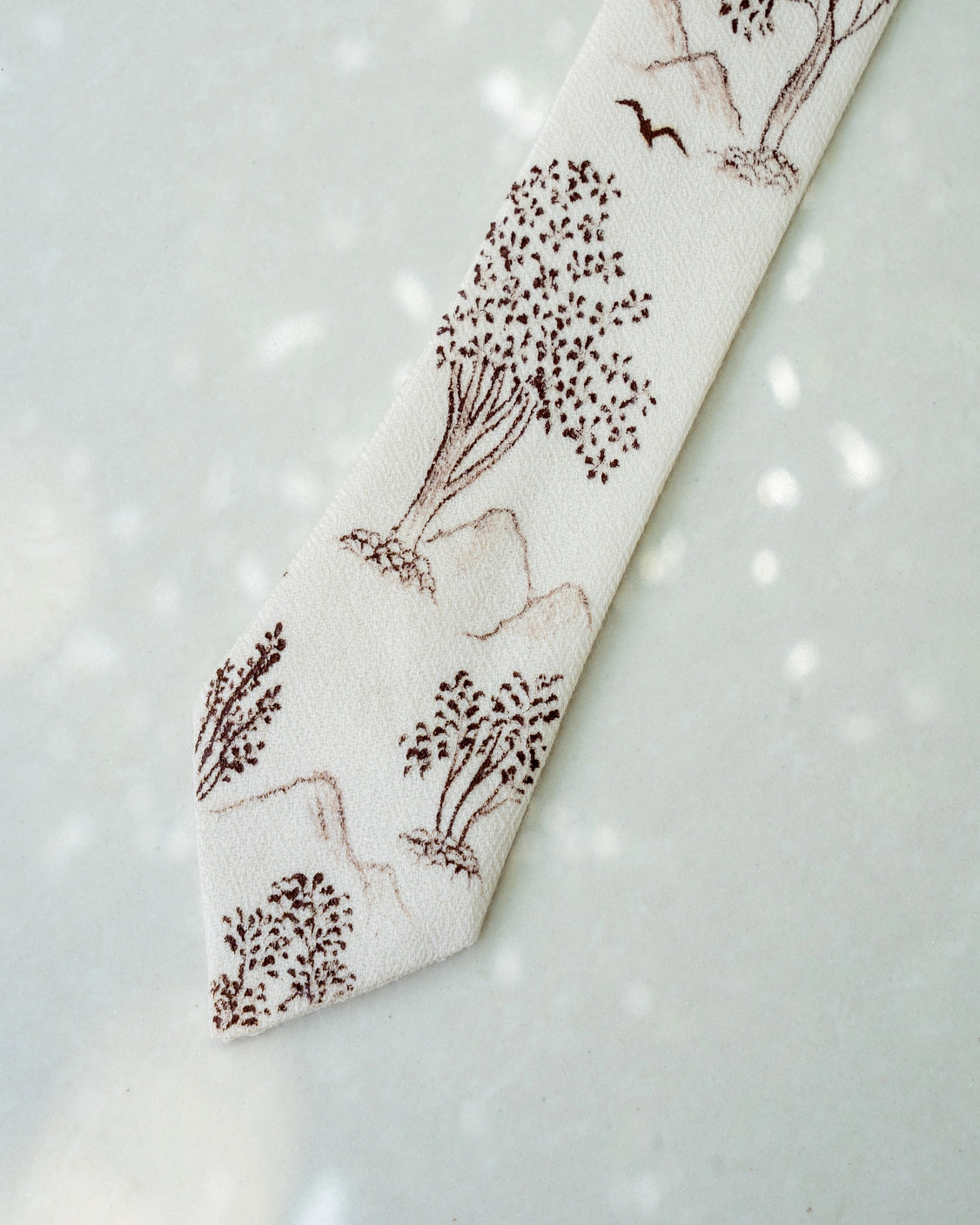 Off-White Pure Pashmina Handpainted Tie & Pocket Square Set