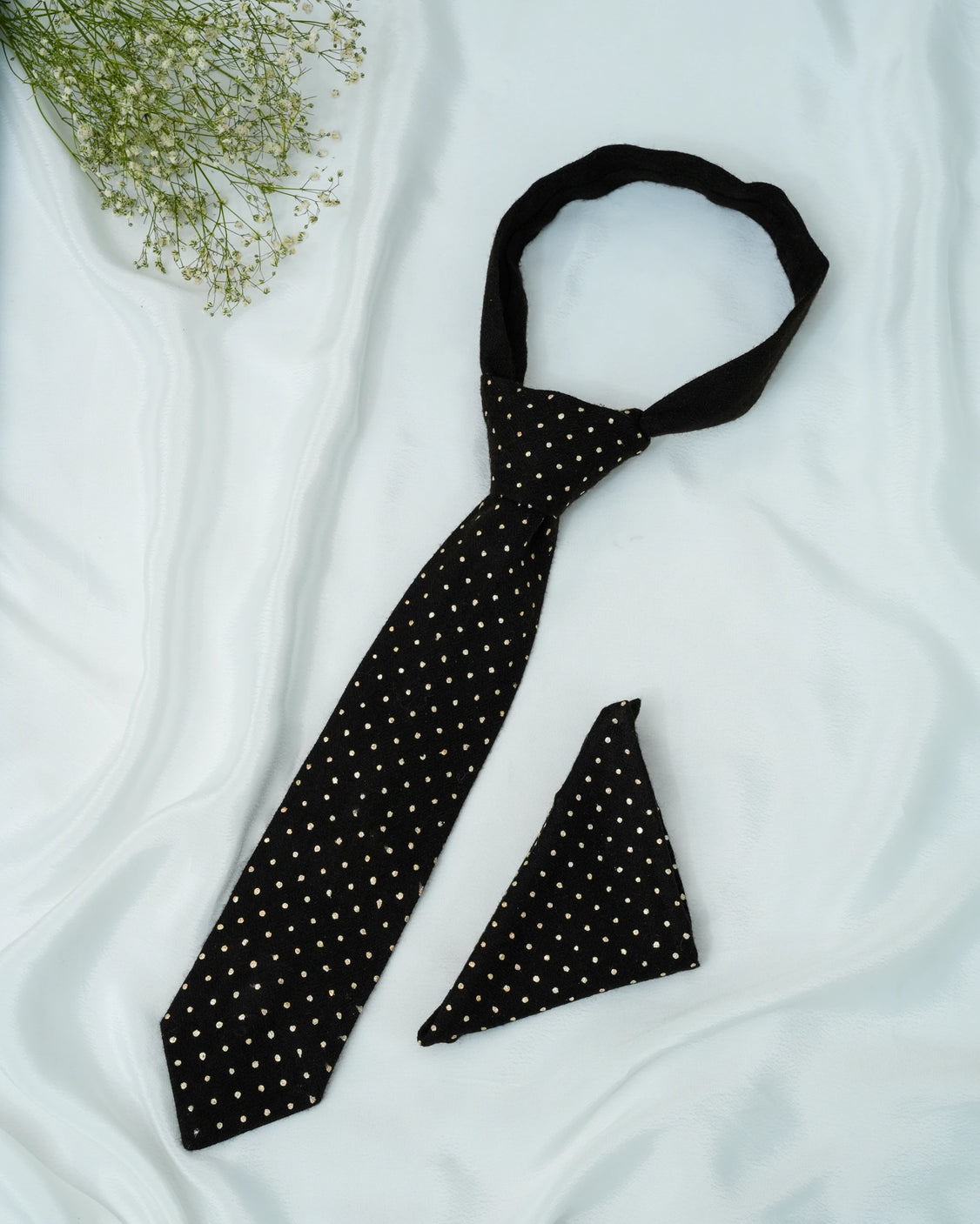 Pure Pashmina Navy Blue Tie & Pocket Square Set