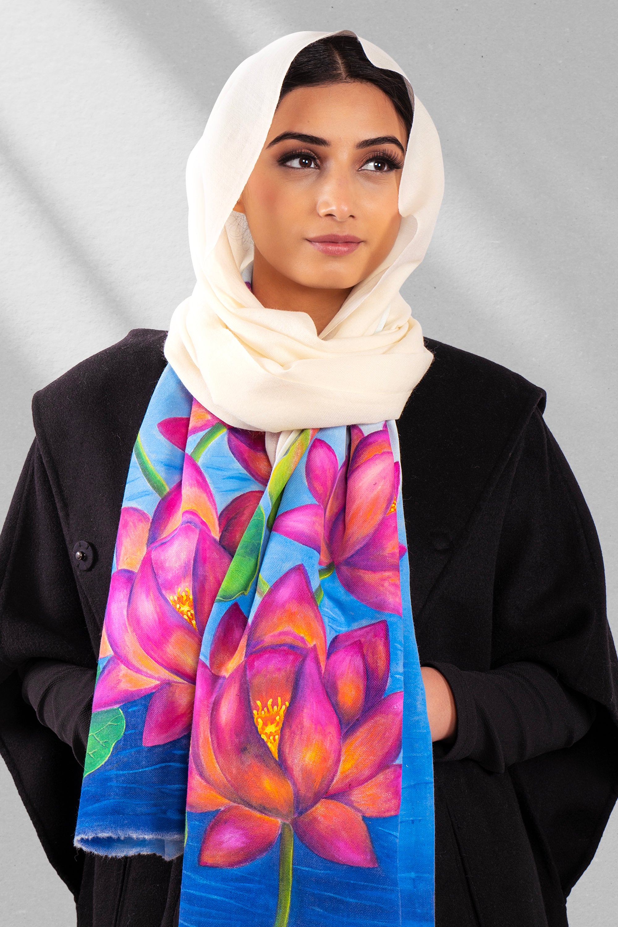 Blooming Lotus in Pashmina