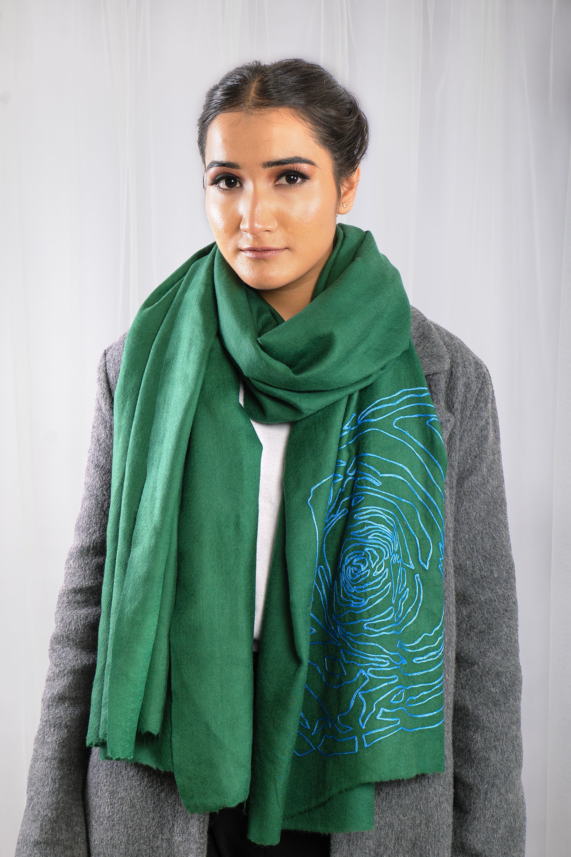Have a Rosey Day in Pashmina (Green)