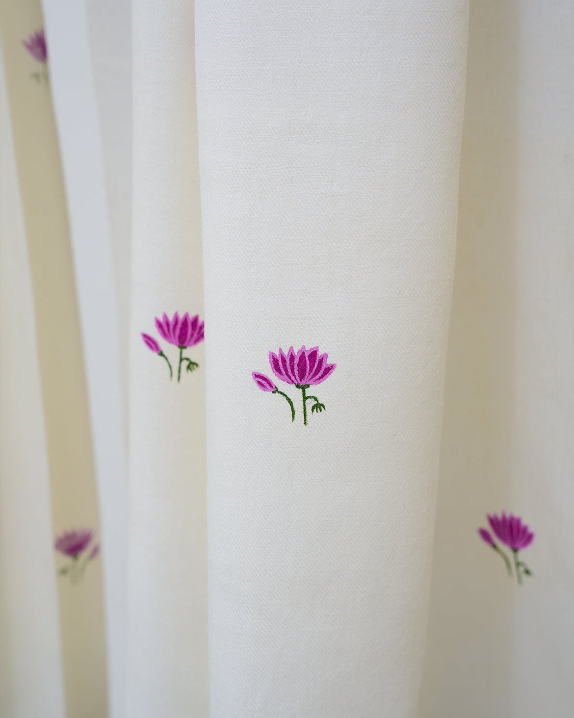 Small Lotus & Pearl Embroidered & Handpainted Fine Wool Scarf
