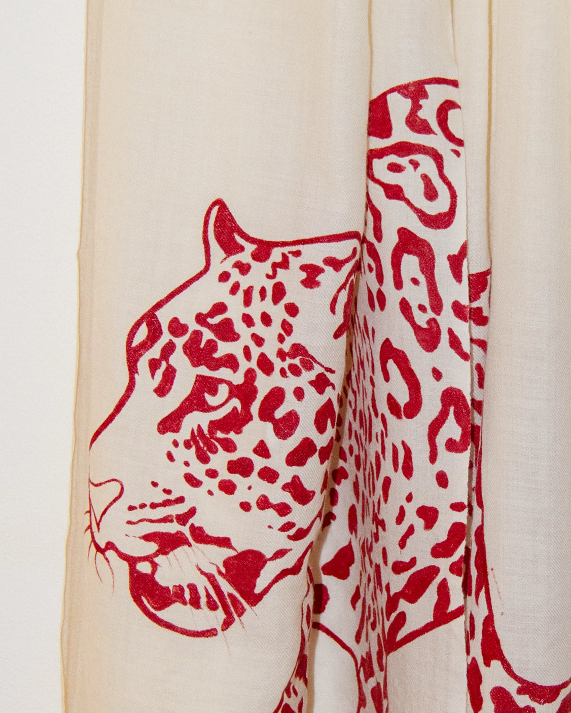 White Fine Wool Scarf - Cheetah