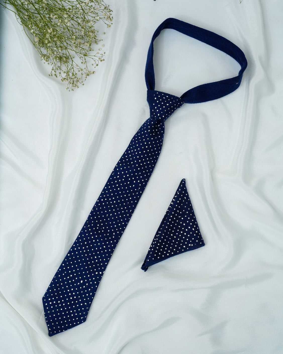 Pure Pashmina Blue Tie & Pocket Square Set