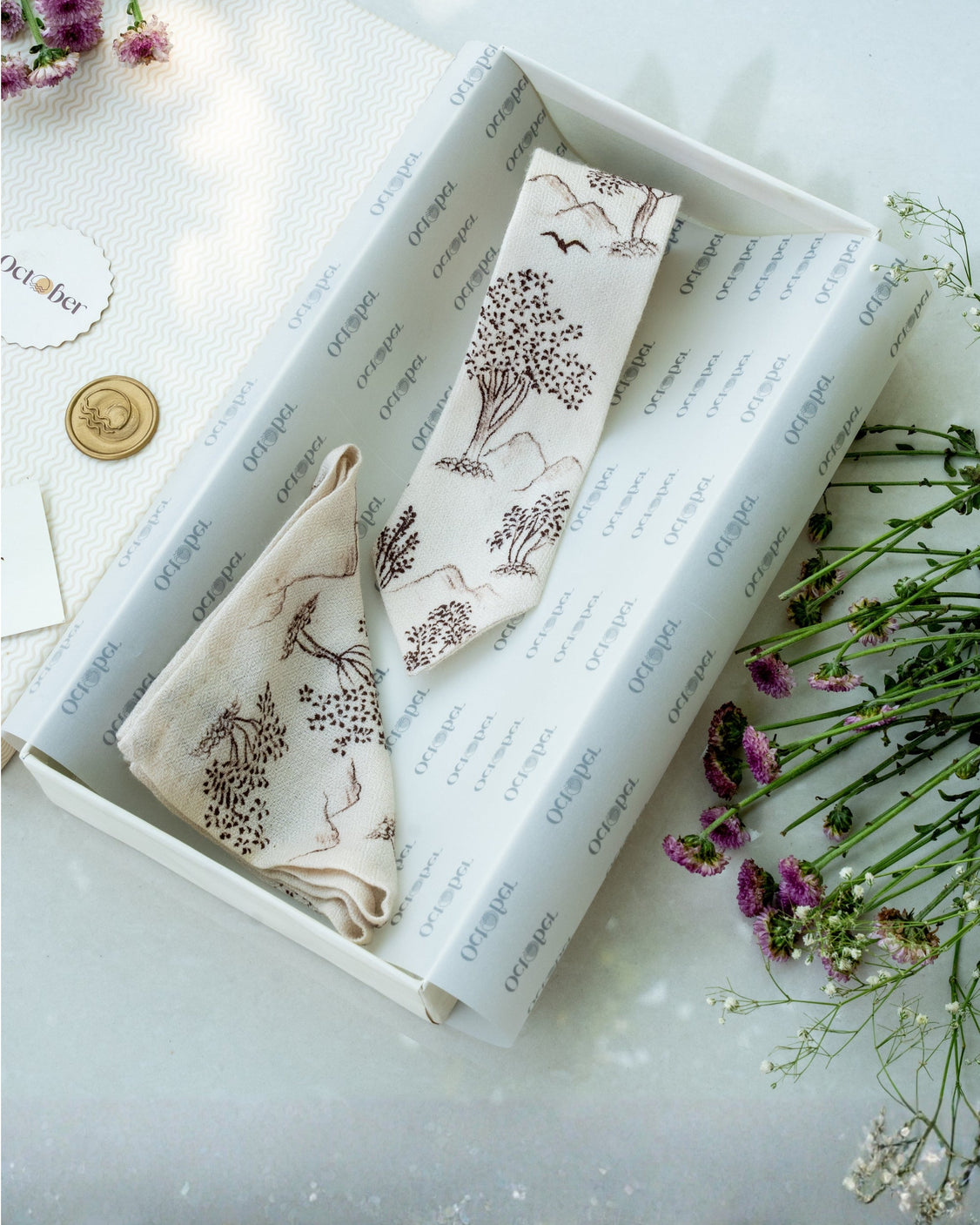 Ivory Hand-Painted Pure Pashmina Tie & Pocket Square Set