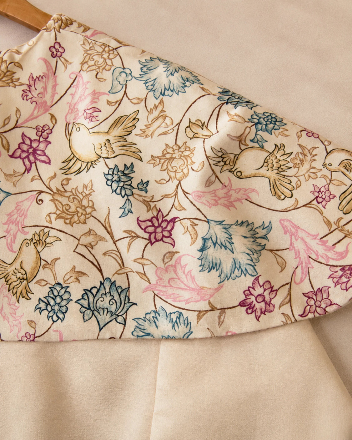Champagne Handpainted Silk Cape Collar Coat