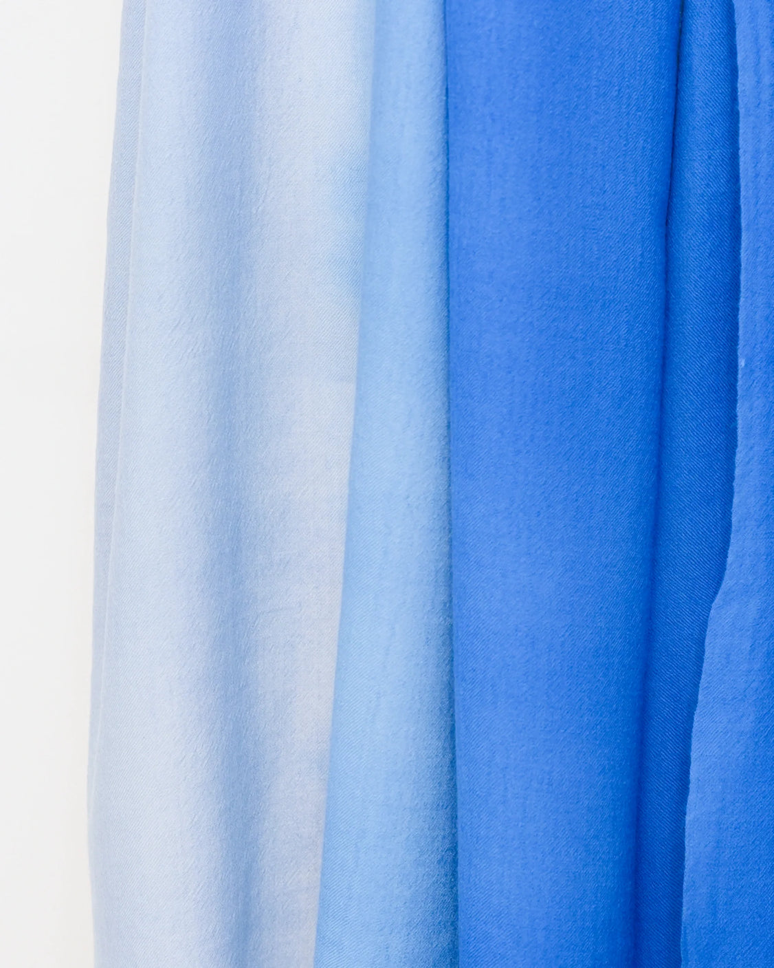 Blue Fine Wool Ombre Scarf